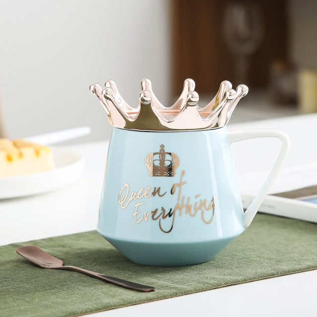 Mug With Crown Lid and Spoon