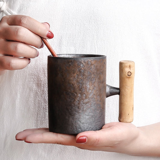 Japanese-style Vintage Ceramic Coffee Mug Tumbler Rust Glaze Tea Milk Beer Mug with Wood Handle Water Cup Home Office Drinkware