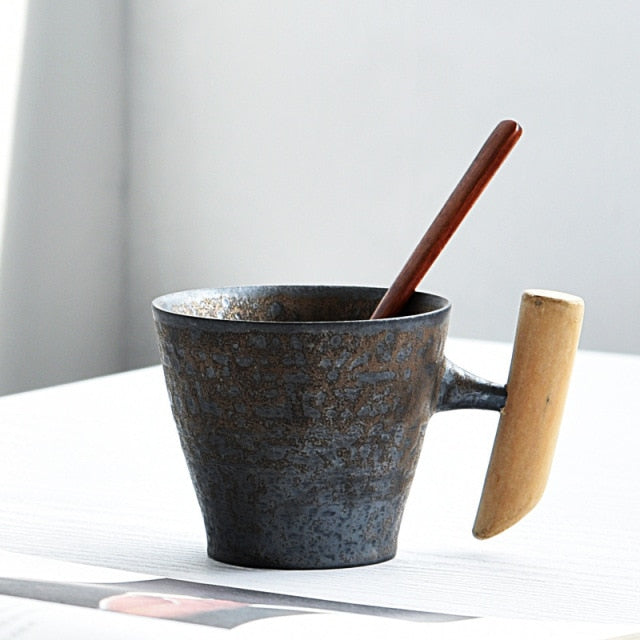 Japanese-style Vintage Ceramic Coffee Mug Tumbler Rust Glaze Tea Milk Beer Mug with Wood Handle Water Cup Home Office Drinkware