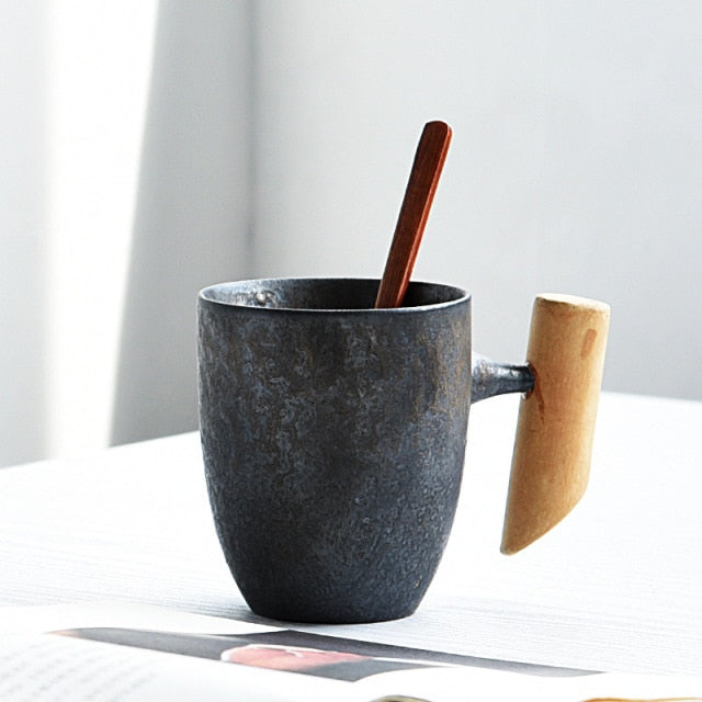 Japanese-style Vintage Ceramic Coffee Mug Tumbler Rust Glaze Tea Milk Beer Mug with Wood Handle Water Cup Home Office Drinkware